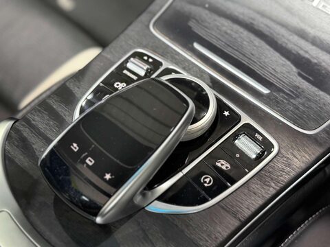 Mercedes-Benz C Class 4.0 C63 V8 BiTurbo AMG S (Premium) Coupe 2dr Petrol SpdS MCT Euro 6 (s/s) ( 24