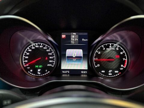 Mercedes-Benz C Class 4.0 C63 V8 BiTurbo AMG Coupe 2dr Petrol SpdS MCT Euro 6 (s/s) (476 ps) 36