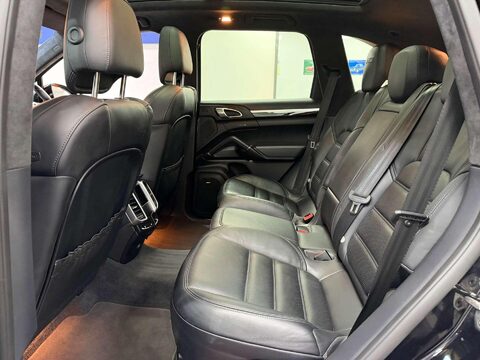 Porsche Cayenne 3.6T V6 GTS SUV 5dr Petrol TiptronicS 4WD Euro 6 (s/s) (440 ps) 42