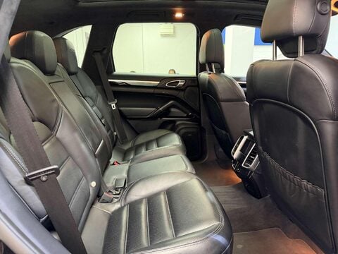 Porsche Cayenne 3.6T V6 GTS SUV 5dr Petrol TiptronicS 4WD Euro 6 (s/s) (440 ps) 61