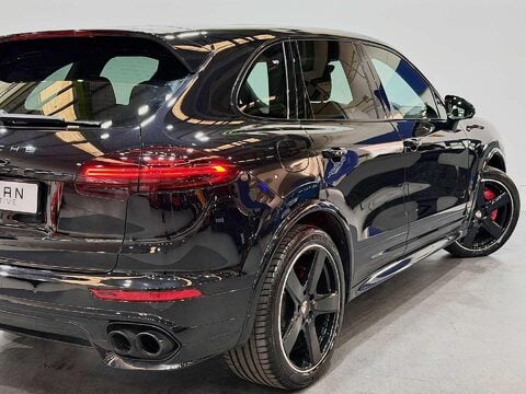 Porsche Cayenne 3.6T V6 GTS SUV 5dr Petrol TiptronicS 4WD Euro 6 (s/s) (440 ps) 30