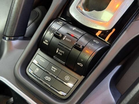 Porsche Cayenne 3.6T V6 GTS SUV 5dr Petrol TiptronicS 4WD Euro 6 (s/s) (440 ps) 57