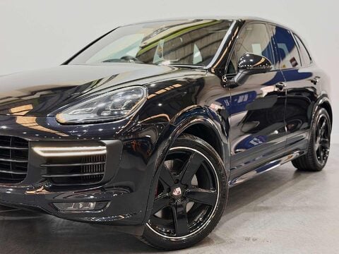 Porsche Cayenne 3.6T V6 GTS SUV 5dr Petrol TiptronicS 4WD Euro 6 (s/s) (440 ps) 14