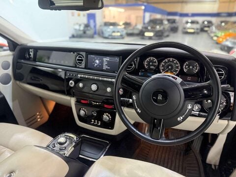 Rolls-Royce Phantom 6.7 V12 Saloon 4dr Petrol Auto Euro 5 (453 bhp) 2
