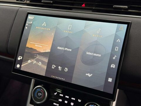 Land Rover Range Rover 3.0 P440e 38.2kWh SE SUV 5dr Petrol Plug-in Hybrid Auto 4WD Euro 6 (s/s) (4 42