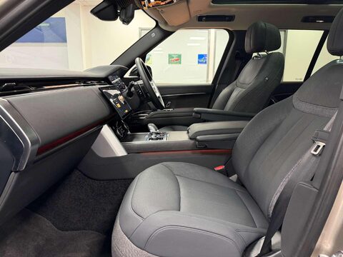 Land Rover Range Rover 3.0 P440e 38.2kWh SE SUV 5dr Petrol Plug-in Hybrid Auto 4WD Euro 6 (s/s) (4 51