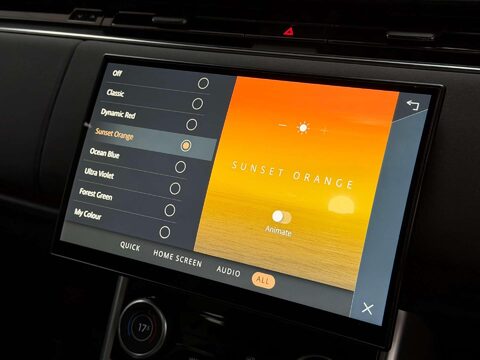 Land Rover Range Rover 3.0 P440e 38.2kWh SE SUV 5dr Petrol Plug-in Hybrid Auto 4WD Euro 6 (s/s) (4 39