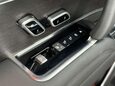 Land Rover Range Rover 3.0 P440e 38.2kWh SE SUV 5dr Petrol Plug-in Hybrid Auto 4WD Euro 6 (s/s) (4 55