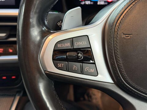 BMW 3 Series 2.0 330e 12kWh M Sport Saloon 4dr Petrol Plug-in Hybrid Auto Euro 6 (s/s) ( 33