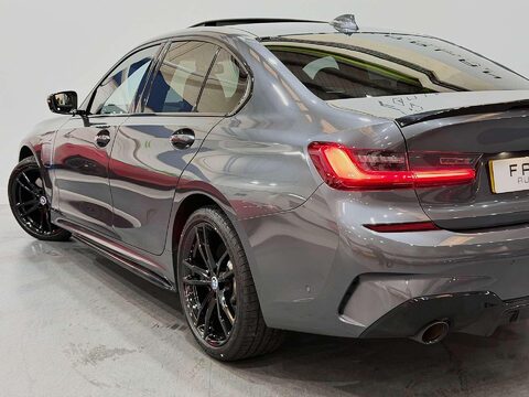 BMW 3 Series 2.0 330e 12kWh M Sport Saloon 4dr Petrol Plug-in Hybrid Auto Euro 6 (s/s) ( 30