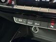 Audi A4 2.0 TDI 35 Black Edition Estate 5dr Diesel S Tronic Euro 6 (s/s) (163 ps) 53