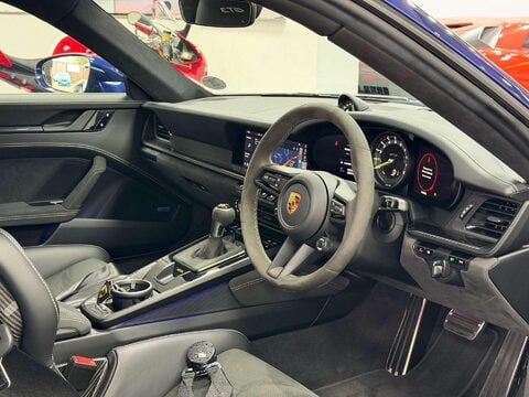 Porsche 911 4.0 992 GT3 Coupe 2dr Petrol PDK Euro 6 (510 ps) 42