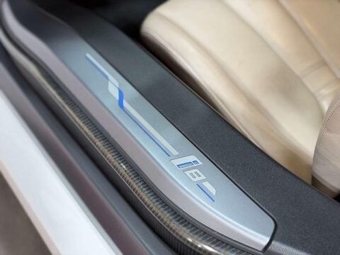 BMW I8 1.5 7.1kWh Coupe 2dr Petrol Plug-in Hybrid Auto 4WD Euro 6 (s/s) (362 ps) 36