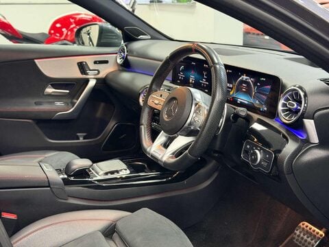 Mercedes-Benz A Class 2.0 A35 AMG (Premium Plus) Hatchback 5dr Petrol SpdS DCT 4MATIC Euro 6 (s/s 43