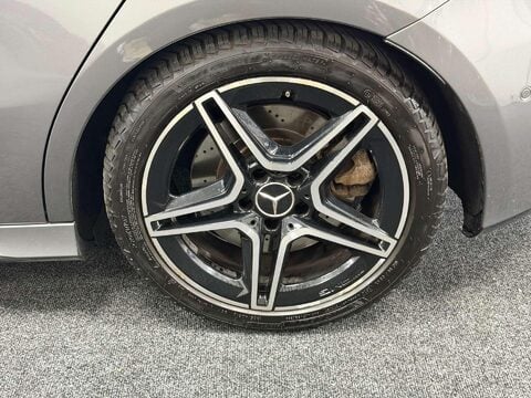 Mercedes-Benz A Class 2.0 A35 AMG (Premium Plus) Hatchback 5dr Petrol SpdS DCT 4MATIC Euro 6 (s/s 51
