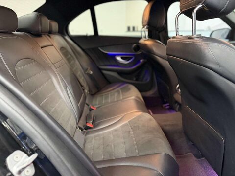 Mercedes-Benz C Class 2.0 C220d AMG Line (Premium) Saloon 4dr Diesel G-Tronic+ Euro 6 (s/s) (194 42