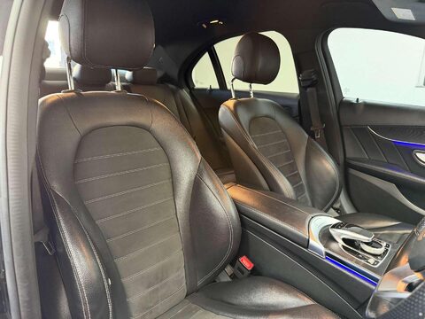 Mercedes-Benz C Class 2.0 C220d AMG Line (Premium) Saloon 4dr Diesel G-Tronic+ Euro 6 (s/s) (194 30