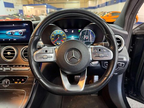 Mercedes-Benz C Class 2.0 C220d AMG Line (Premium) Saloon 4dr Diesel G-Tronic+ Euro 6 (s/s) (194 31