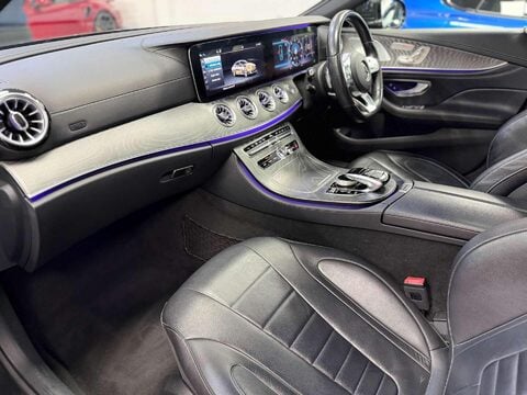 Mercedes-Benz CLS 2.9 CLS350d AMG Line (Premium Plus) Coupe 4dr Diesel G-Tronic 4MATIC Euro 6 35