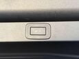 Land Rover Range Rover 4.4 P615 V8 SV SUV 5dr Petrol Auto 4WD Euro 6 (s/s) (615 ps) 45