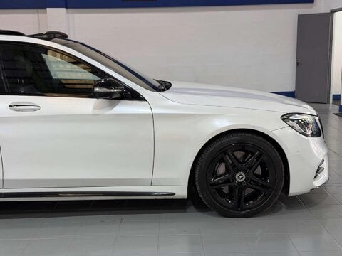 Mercedes-Benz S Class 2.9 S350Ld AMG Line (Executive, Premium) Saloon 4dr Diesel G-Tronic+ Euro 6 16