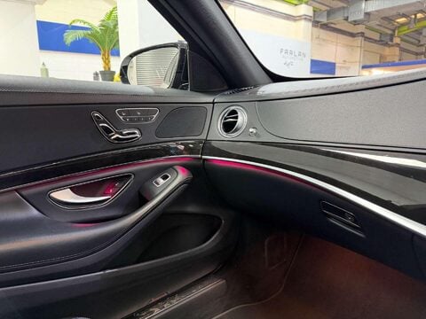 Mercedes-Benz S Class 2.9 S350Ld AMG Line (Executive, Premium) Saloon 4dr Diesel G-Tronic+ Euro 6 54