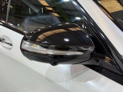 Mercedes-Benz S Class 2.9 S350Ld AMG Line (Executive, Premium) Saloon 4dr Diesel G-Tronic+ Euro 6 67