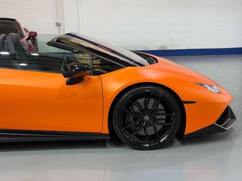 Lamborghini Huracan 5.2 V10 LP 610-4 Spyder 2dr Petrol LDF 4WD Euro 6 (s/s) (610 ps) 19