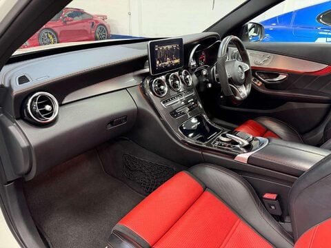 Mercedes-Benz C Class 4.0 C63 V8 BiTurbo AMG S (Premium) Saloon 4dr Petrol SpdS MCT Euro 6 (s/s) 45