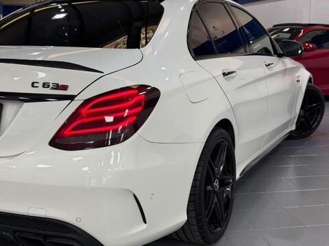 Mercedes-Benz C Class 4.0 C63 V8 BiTurbo AMG S (Premium) Saloon 4dr Petrol SpdS MCT Euro 6 (s/s) 31