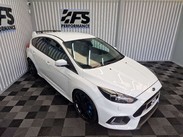 Ford Focus 2.3 Focus RS 4WD 5dr 14