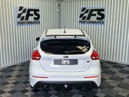 Ford Focus 2.3 Focus RS 4WD 5dr 18
