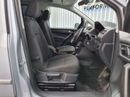 Volkswagen Caddy Maxi Life 2.0 TDI MPV 5dr Diesel DSG Euro 6 (s/s) (150 ps) 37
