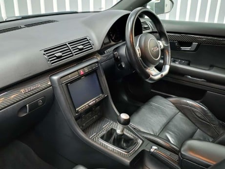 Audi RS4 4.2 Saloon 4dr Petrol Manual quattro (324 g/km, 415 bhp) 4