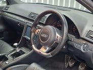 Audi RS4 4.2 Saloon 4dr Petrol Manual quattro (324 g/km, 415 bhp) 46
