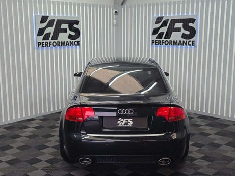 Audi RS4 4.2 Saloon 4dr Petrol Manual quattro (324 g/km, 415 bhp) 51