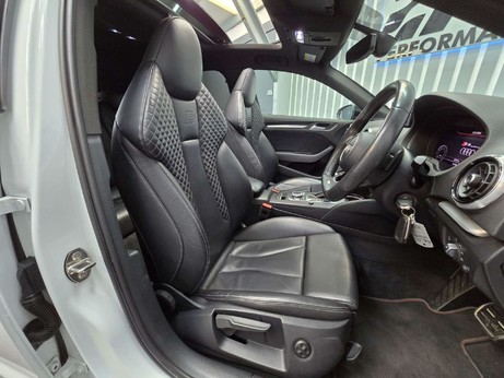 Audi S3 2.0 TFSI Black Edition Sportback 5dr Petrol S Tronic quattro Euro 6 (s/s) ( 3