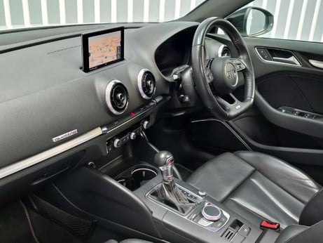 Audi S3 2.0 TFSI Black Edition Sportback 5dr Petrol S Tronic quattro Euro 6 (s/s) ( 4