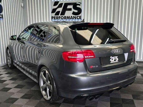 Audi RS3 2.5 TFSI Sportback 5dr Petrol S Tronic quattro Euro 5 (340 ps) 4