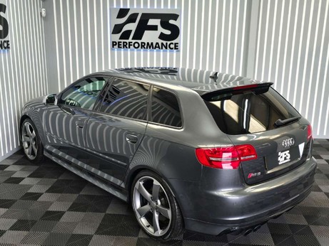 Audi RS3 2.5 TFSI Sportback 5dr Petrol S Tronic quattro Euro 5 (340 ps) 35