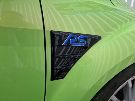 Ford Focus 2.5 Focus RS 3dr 25