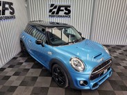 Mini Hatch 2.0 Cooper SD Auto 3dr 12