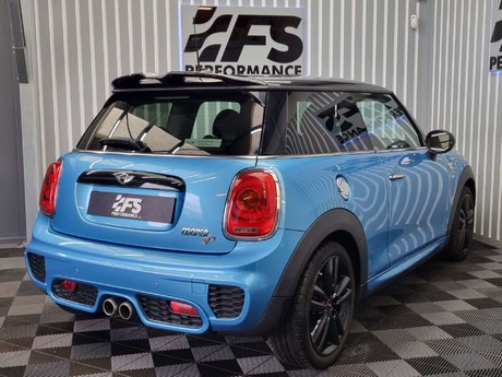 Mini Hatch 2.0 Cooper SD Auto 3dr 28