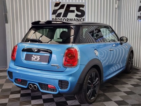 Mini Hatch 2.0 Cooper SD Auto 3dr 24