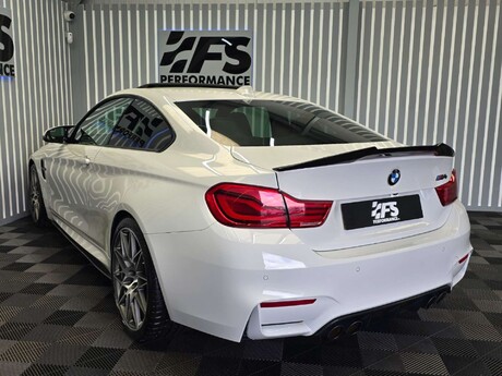 BMW M4 3.0 BiTurbo Competition Coupe 2dr Petrol DCT Euro 6 (s/s) (450 ps) 4