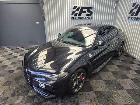 Alfa Romeo Giulia 2.9 V6 Bi-Turbo Quadrifoglio Saloon 4dr Petrol Auto Euro 6 (s/s) (510 ps) 15