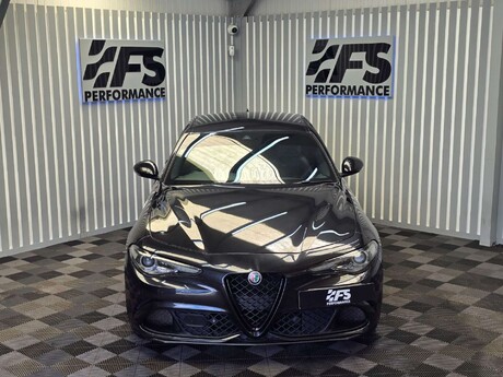 Alfa Romeo Giulia 2.9 V6 Bi-Turbo Quadrifoglio Saloon 4dr Petrol Auto Euro 6 (s/s) (510 ps) 42