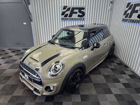 Mini Hatch 2.0 Cooper S Sport Hatchback 3dr Petrol Steptronic Euro 6 (s/s) (192 ps) 15