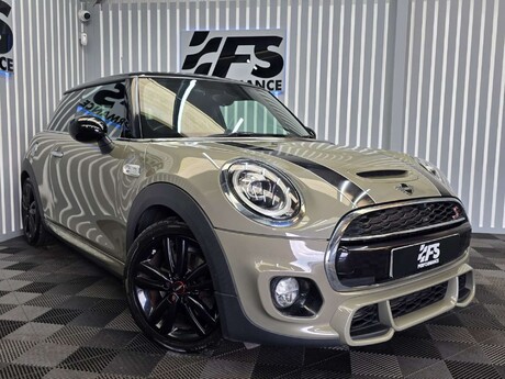 Mini Hatch 2.0 Cooper S Sport Hatchback 3dr Petrol Steptronic Euro 6 (s/s) (192 ps) 30