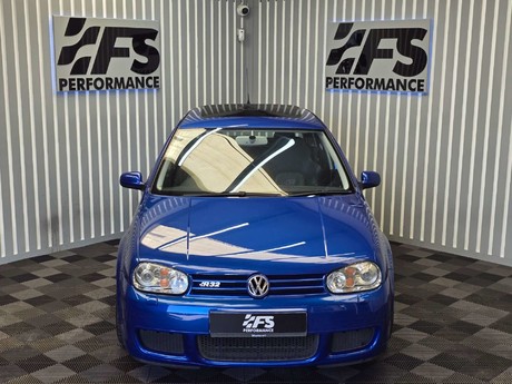 Volkswagen Golf 3.2 R32 Hatchback 5dr Petrol Manual (278 g/km, 240 bhp) 13